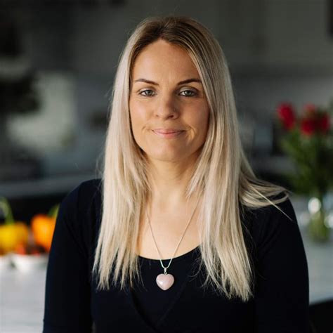 Annika Nourishing New Life - Nutritionist for Women's Health, fertility and beyond